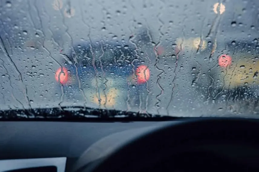 ทำไมต้องเลือกรถกระบะ “ตู้ทึบ” ขนของ? เพราะมันทั้งสะดวก ปลอดภัย และ.. ไม่เปียก!